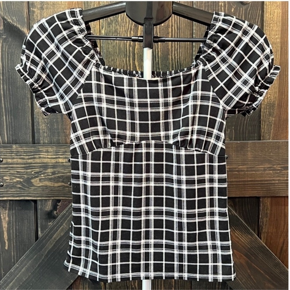 The Commons Womens XL Black White Plaid Puff Short Sleeve Smocked Back Top